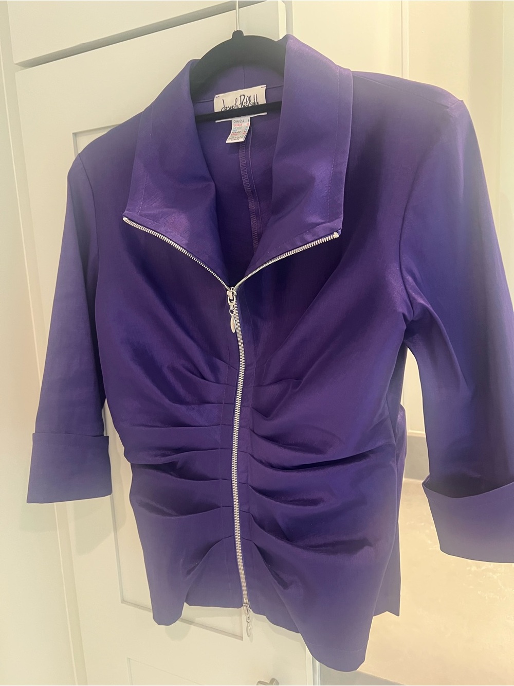Joseph Ribkoff Purple Satin Ruched Jacket-LIKE NEW • DISCOUNTED PRICE - Picture 8 of 11